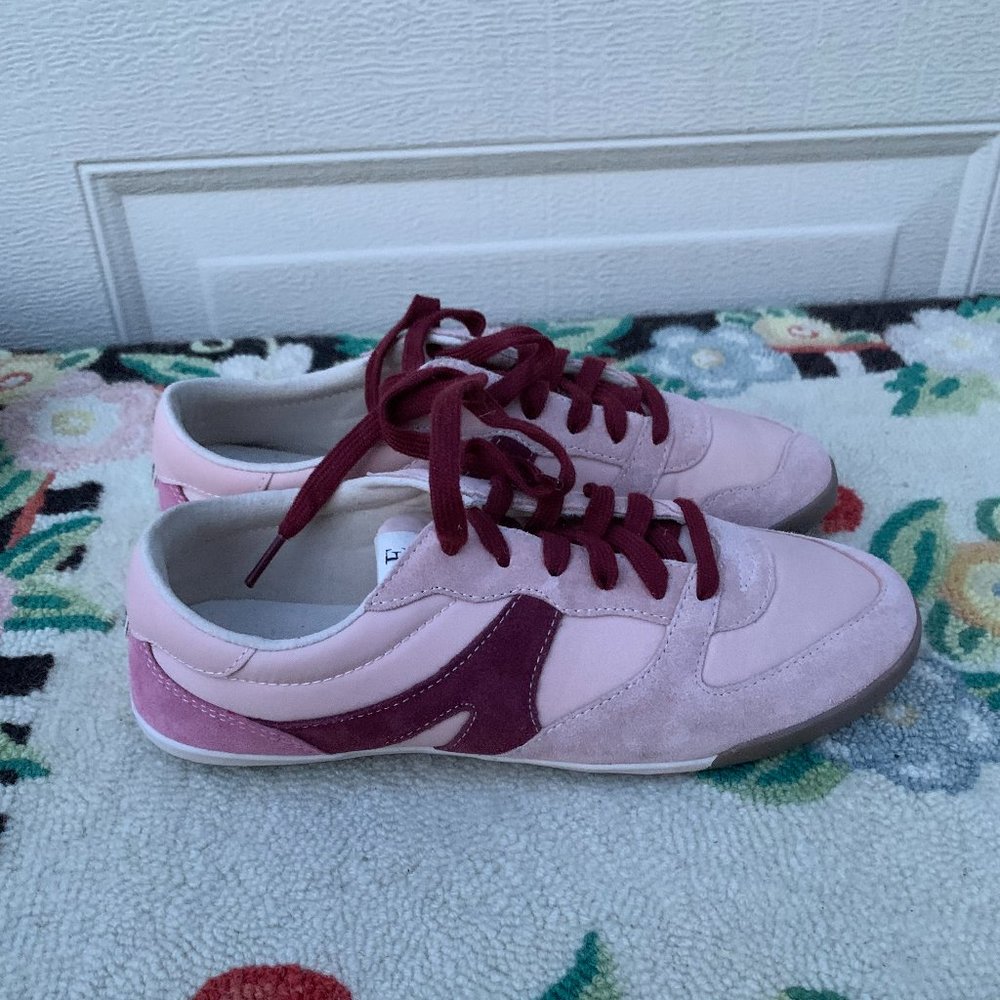 NEW!!! Ellen Degeneres Blush Pink Leather Tennis Shoes Women's 8/9